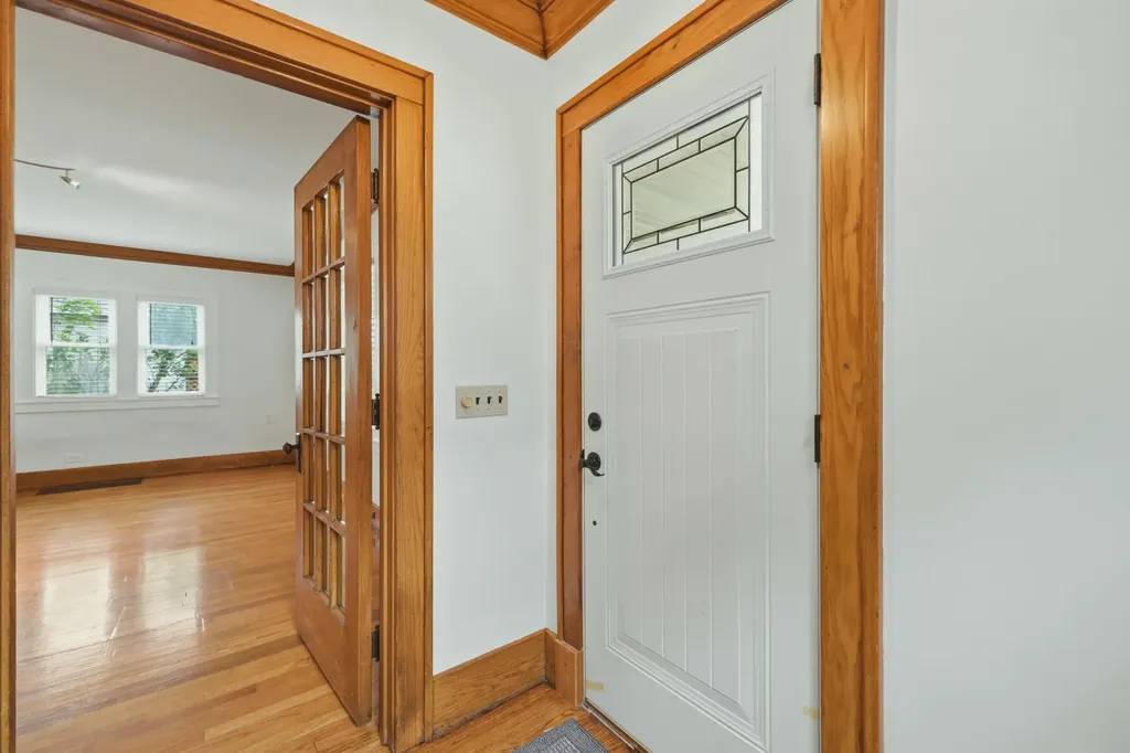 249 NE Fairbanks Street NE Grand Rapids City MI 49503