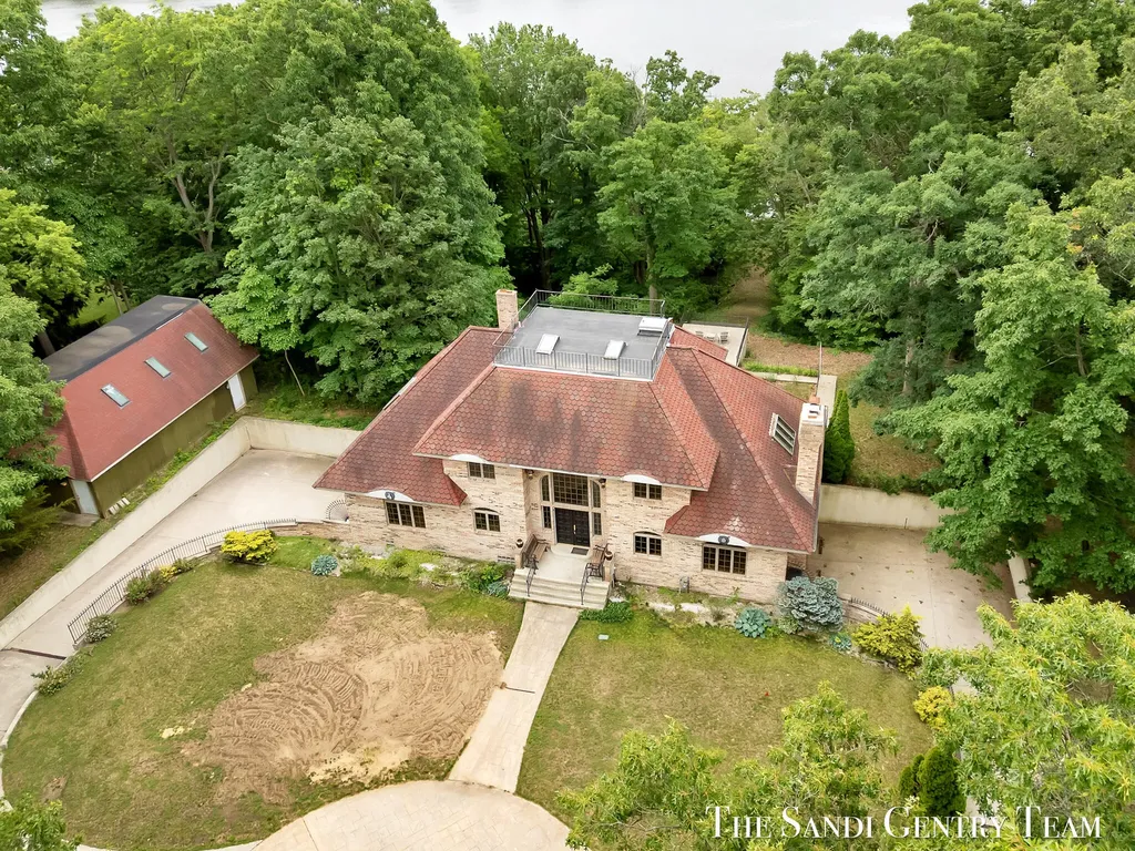 3652 118th Avenue Valley Township MI 49010