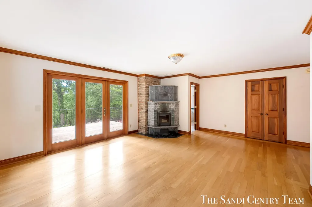 3652 118th Avenue Valley Township MI 49010