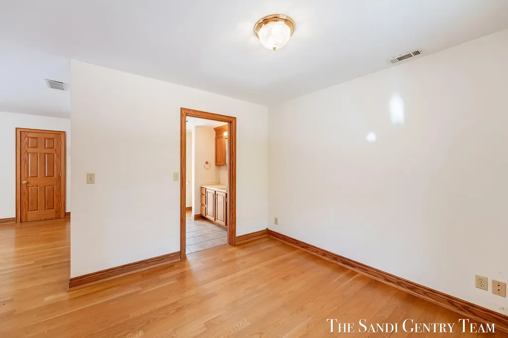 3652 118th Avenue Valley Township MI 49010