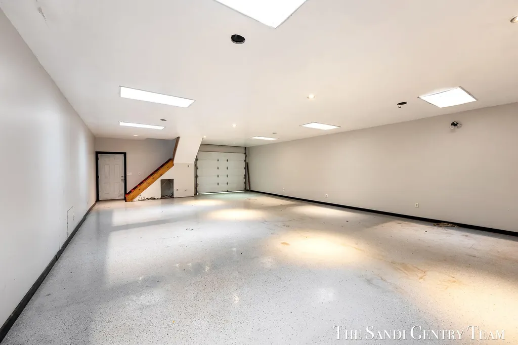 3652 118th Avenue Valley Township MI 49010