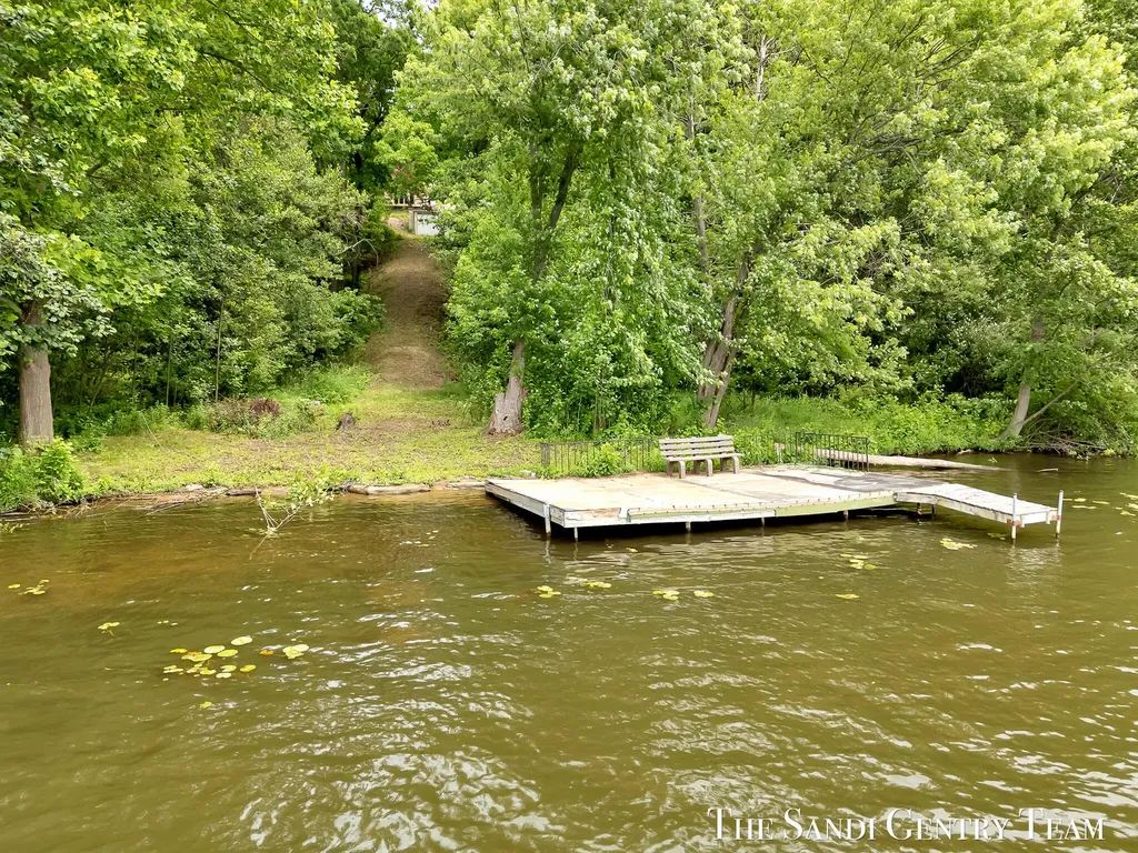 3652 118th Avenue Valley Township MI 49010
