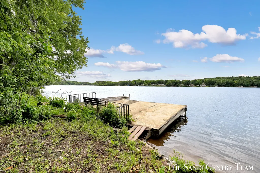 3652 118th Avenue Valley Township MI 49010