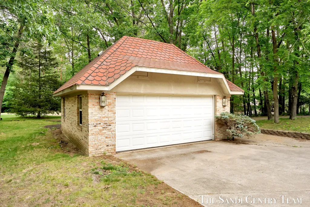 3652 118th Avenue Valley Township MI 49010