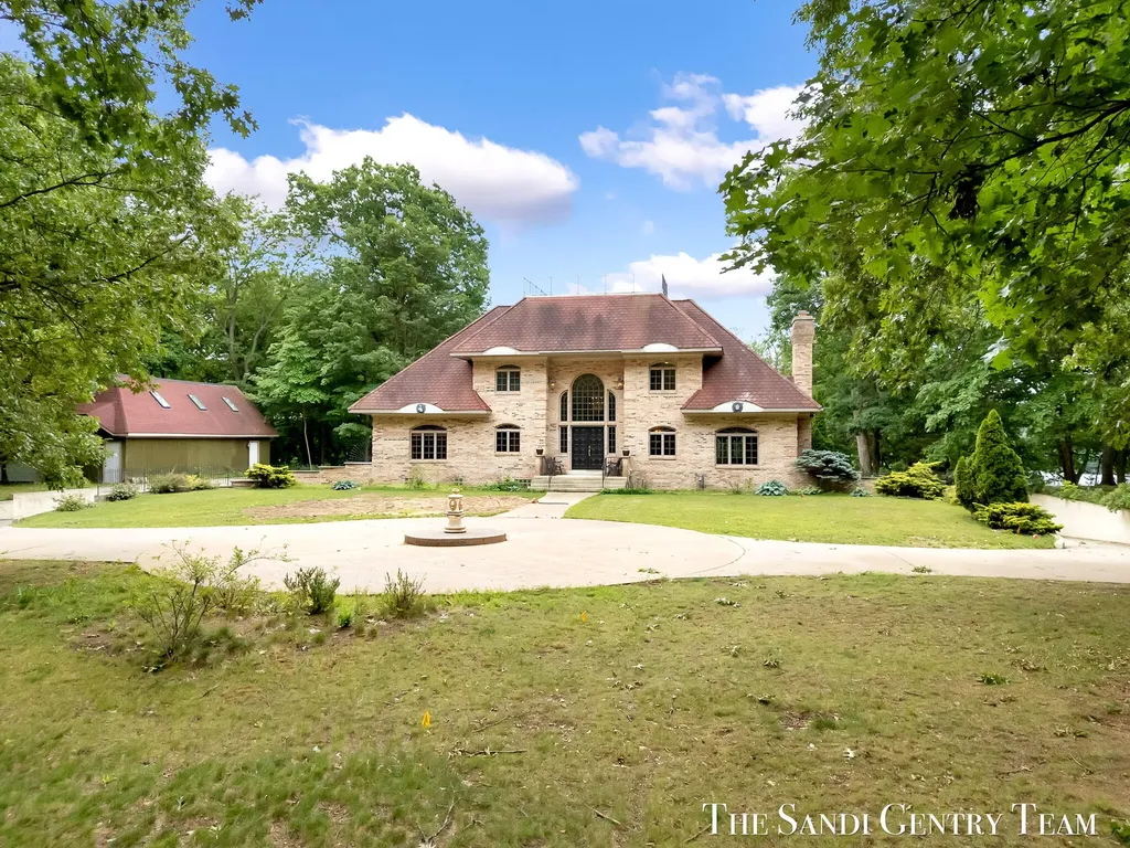 3652 118th Avenue Valley Township MI 49010