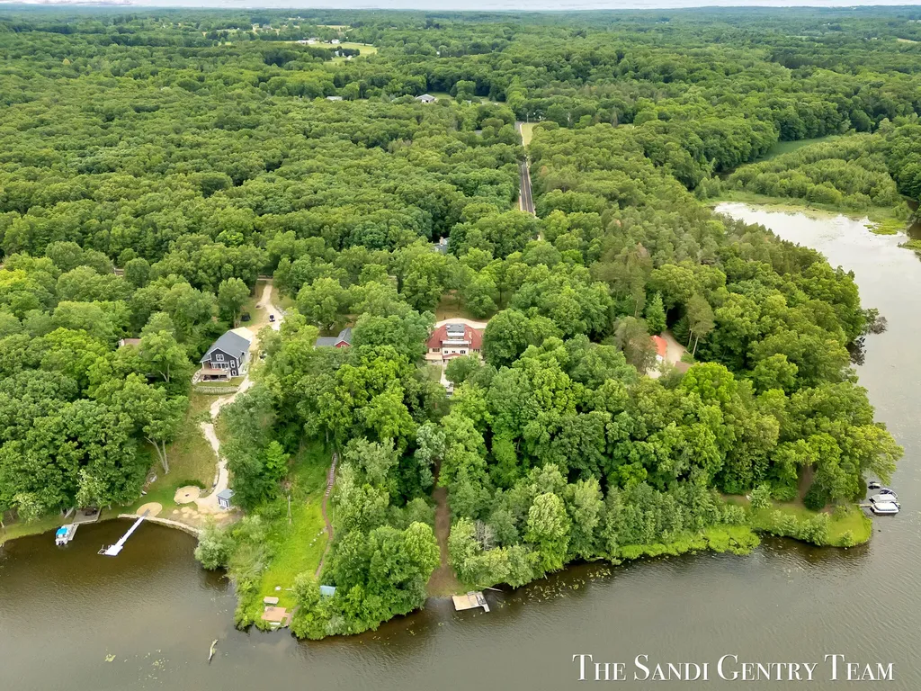 3652 118th Avenue Valley Township MI 49010