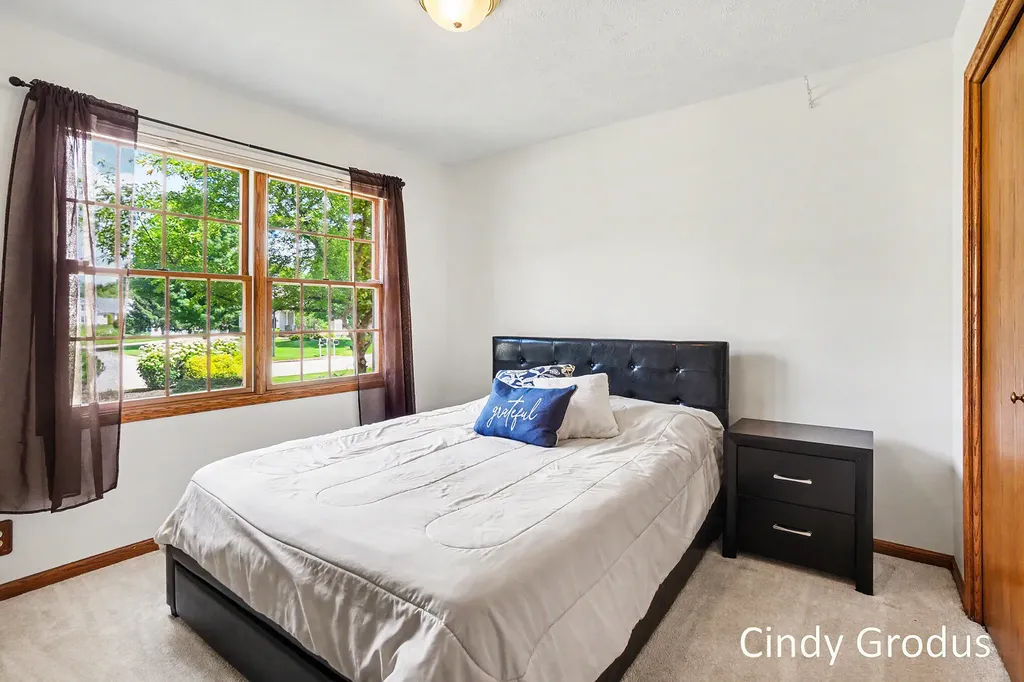 975 Bluff Lake Drive Zeeland Charter Township MI 49464