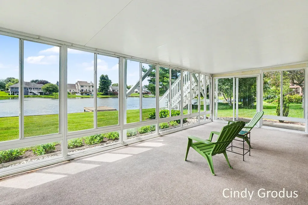 975 Bluff Lake Drive Zeeland Charter Township MI 49464