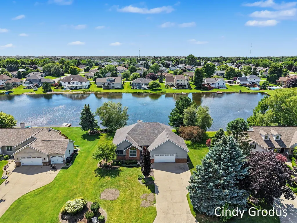 975 Bluff Lake Drive Zeeland Charter Township MI 49464