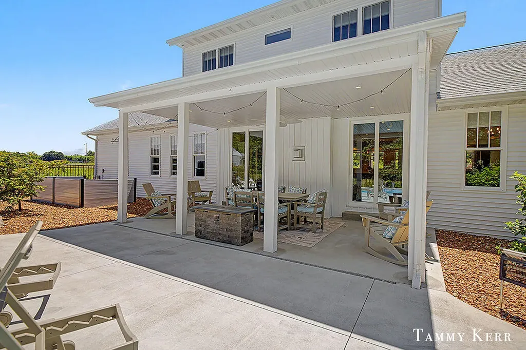 7067 118th Avenue Ganges Township MI 49408
