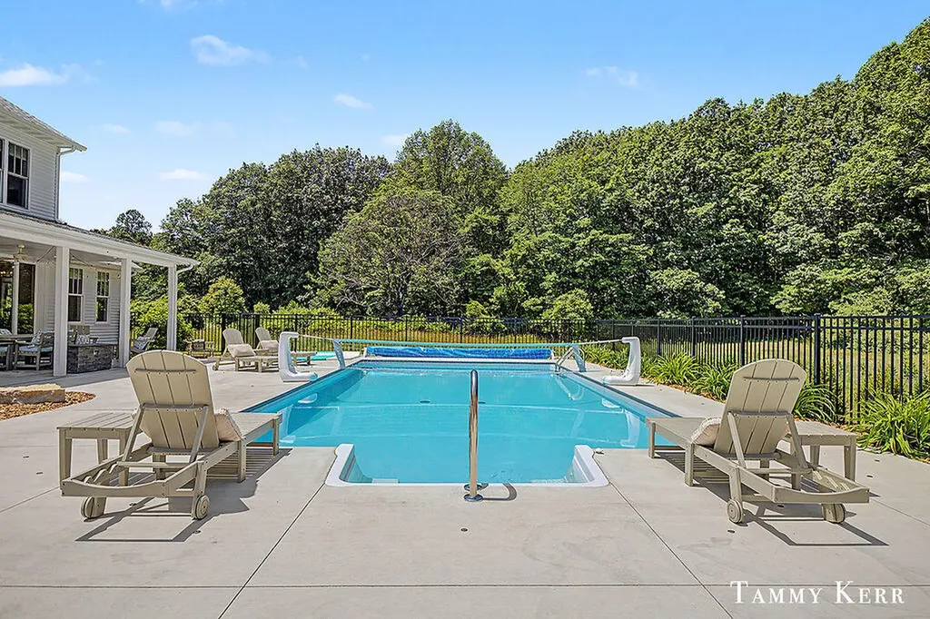 7067 118th Avenue Ganges Township MI 49408