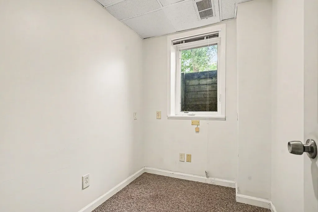 2499 Greenwood Street Muskegon City MI 49441