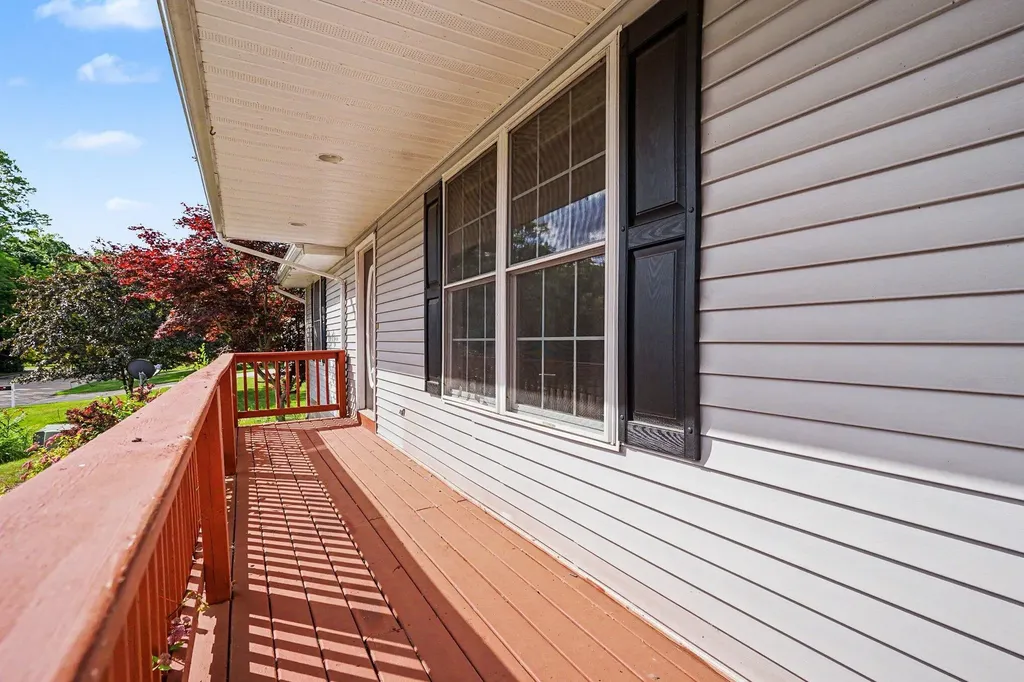 2499 Greenwood Street Muskegon City MI 49441