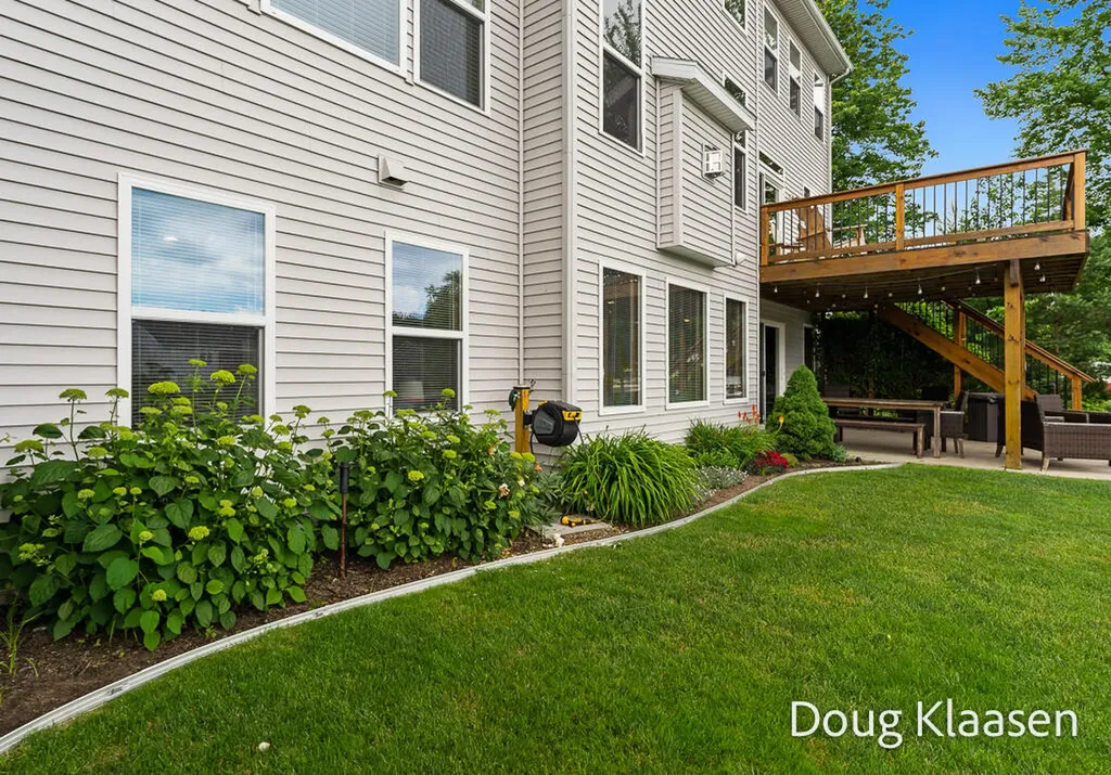 14982 Sagebrush Drive Park Township MI 49424