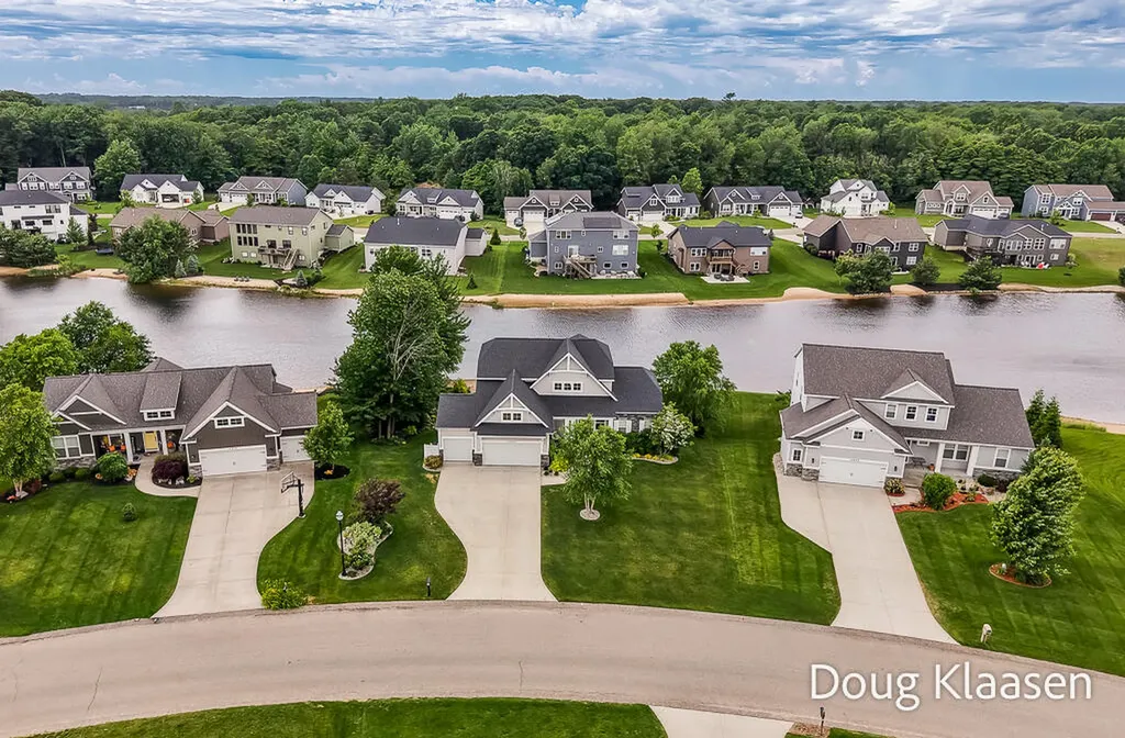 14982 Sagebrush Drive Park Township MI 49424