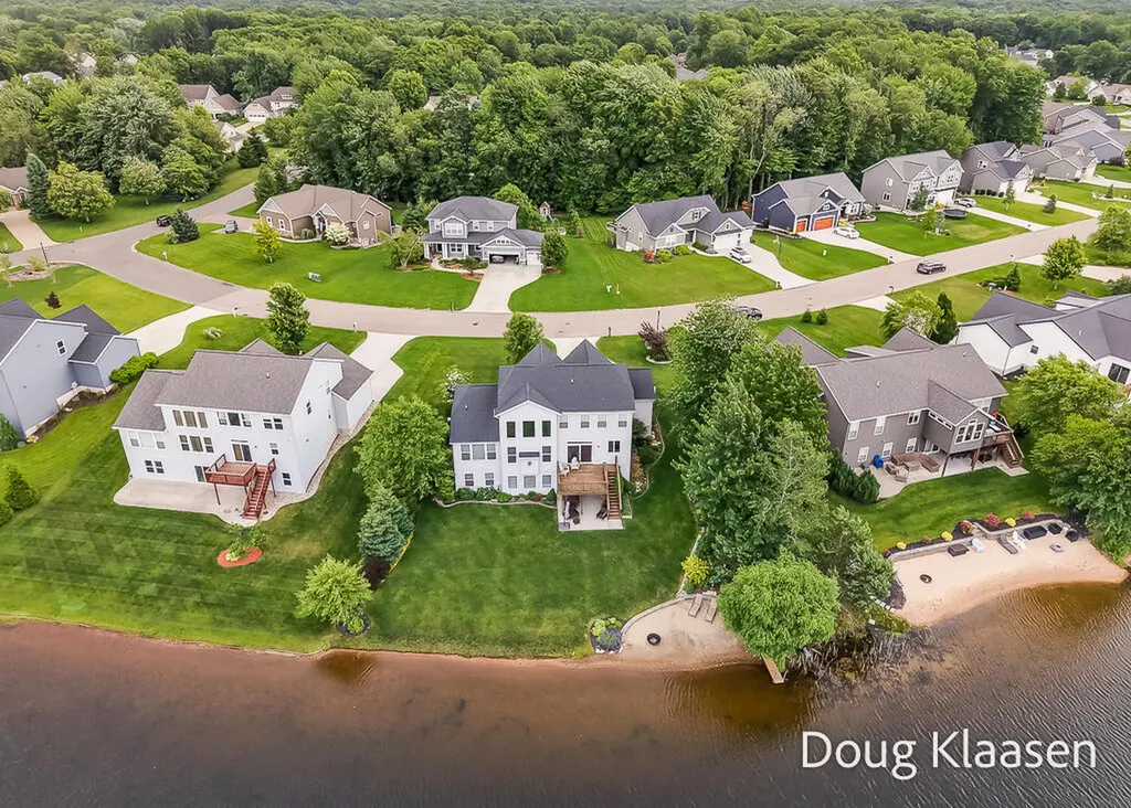 14982 Sagebrush Drive Park Township MI 49424