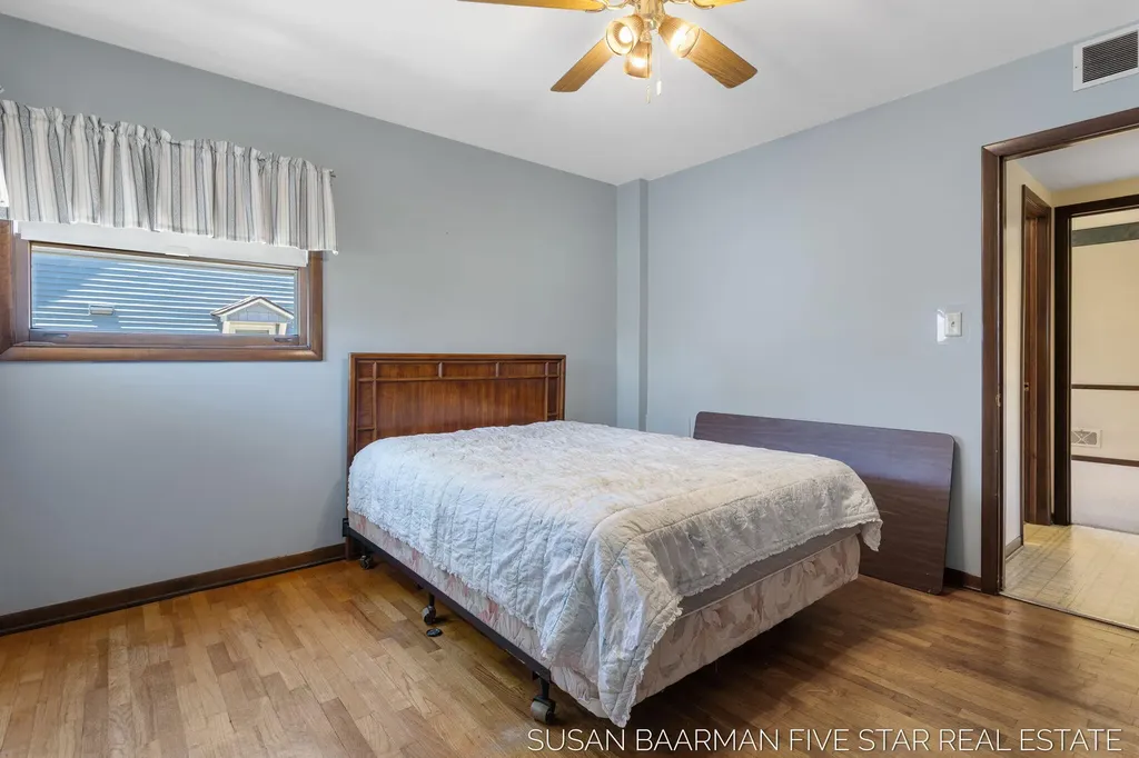 300 W 27th Street Holland City MI 49423