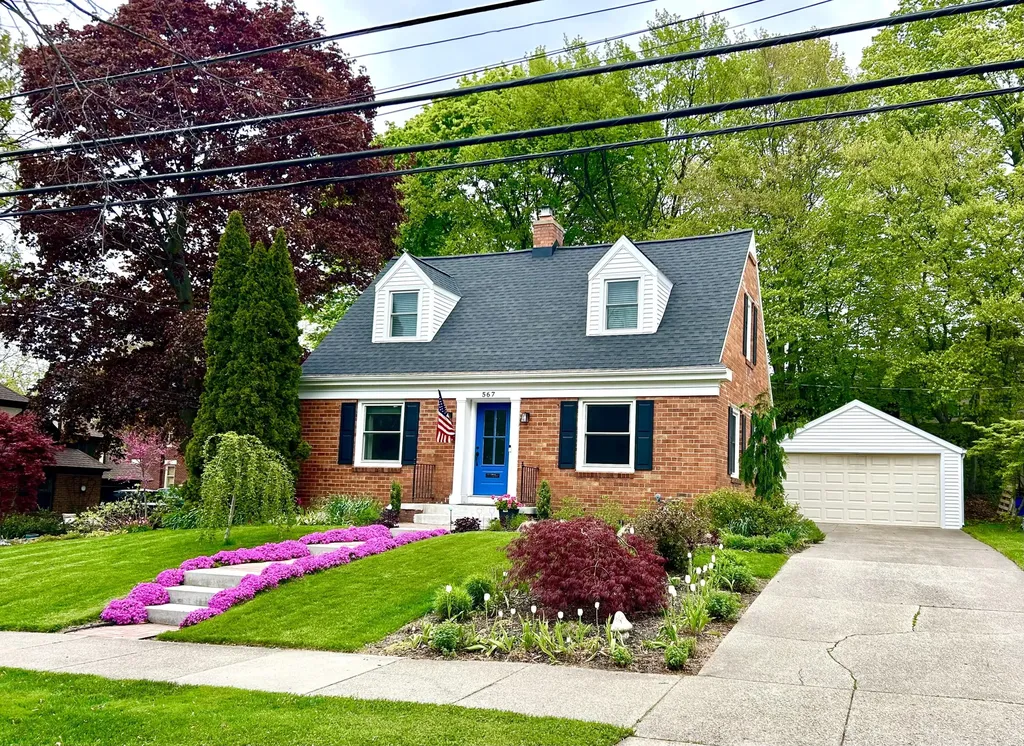 567 Central Avenue Holland City MI 49423