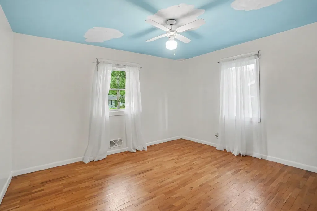 2591 142nd Avenue Holland Charter Township MI 49424