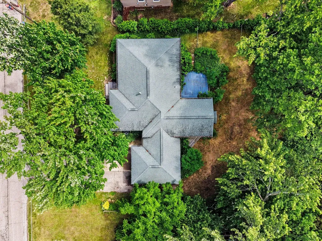 2591 142nd Avenue Holland Charter Township MI 49424