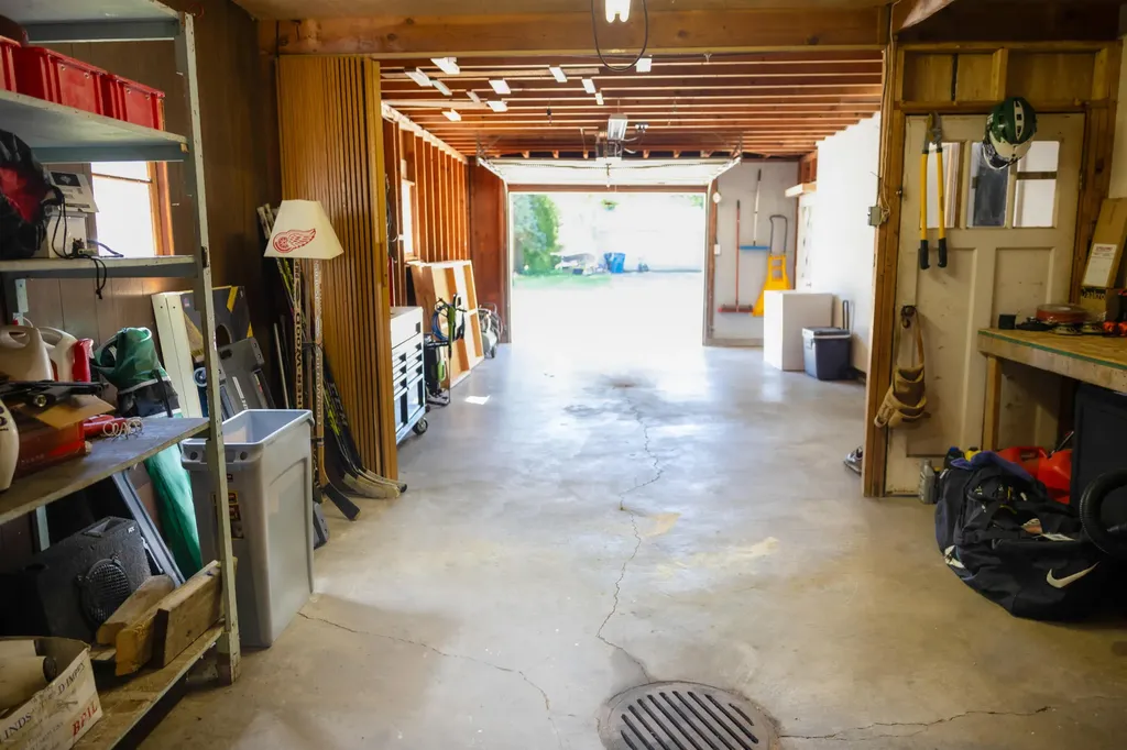 1154 Sunset Lane Norton Shores City MI 49444
