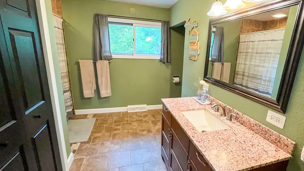 1154 Sunset Lane Norton Shores City MI 49444