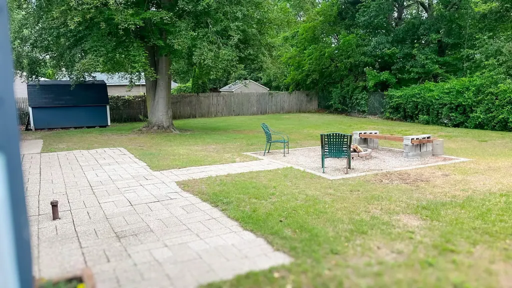1154 Sunset Lane Norton Shores City MI 49444
