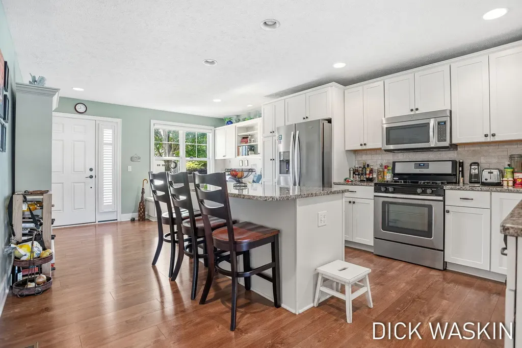 1276 Prestwick Drive Holland City MI 49423