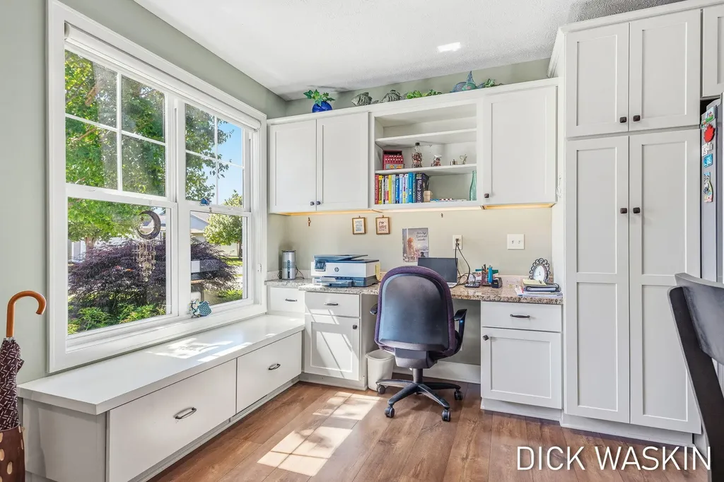 1276 Prestwick Drive Holland City MI 49423