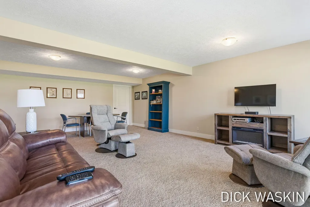 1276 Prestwick Drive Holland City MI 49423