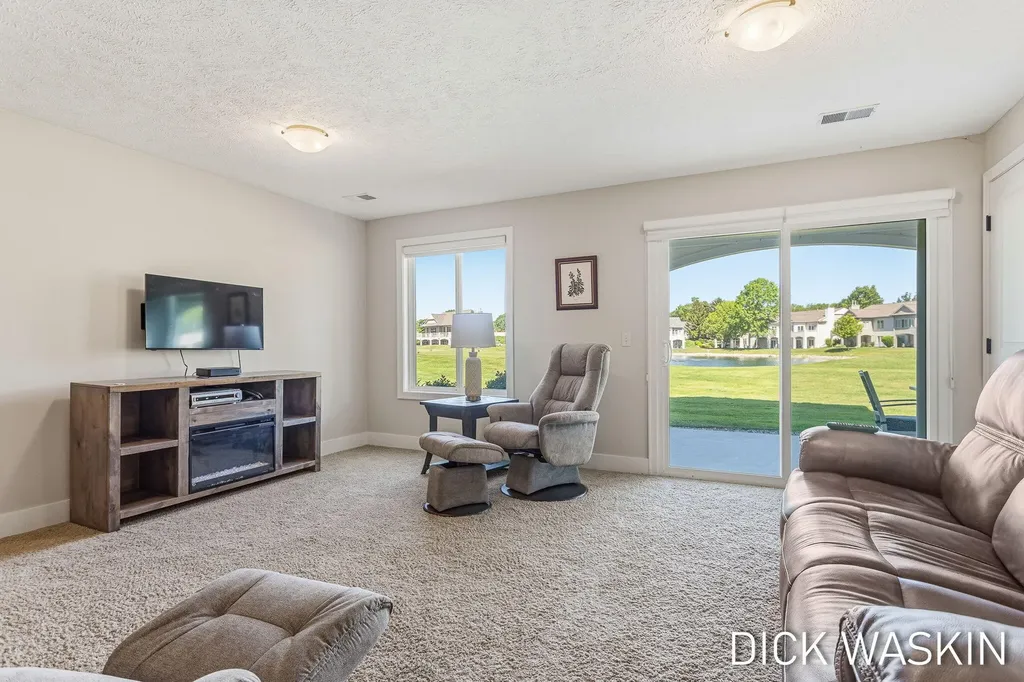 1276 Prestwick Drive Holland City MI 49423