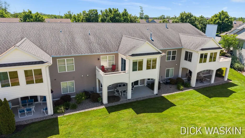 1276 Prestwick Drive Holland City MI 49423