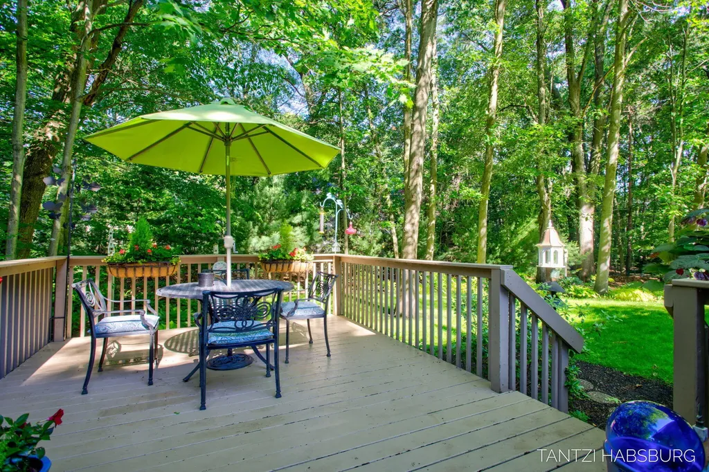 466 Trail Head Drive Park Township MI 49424