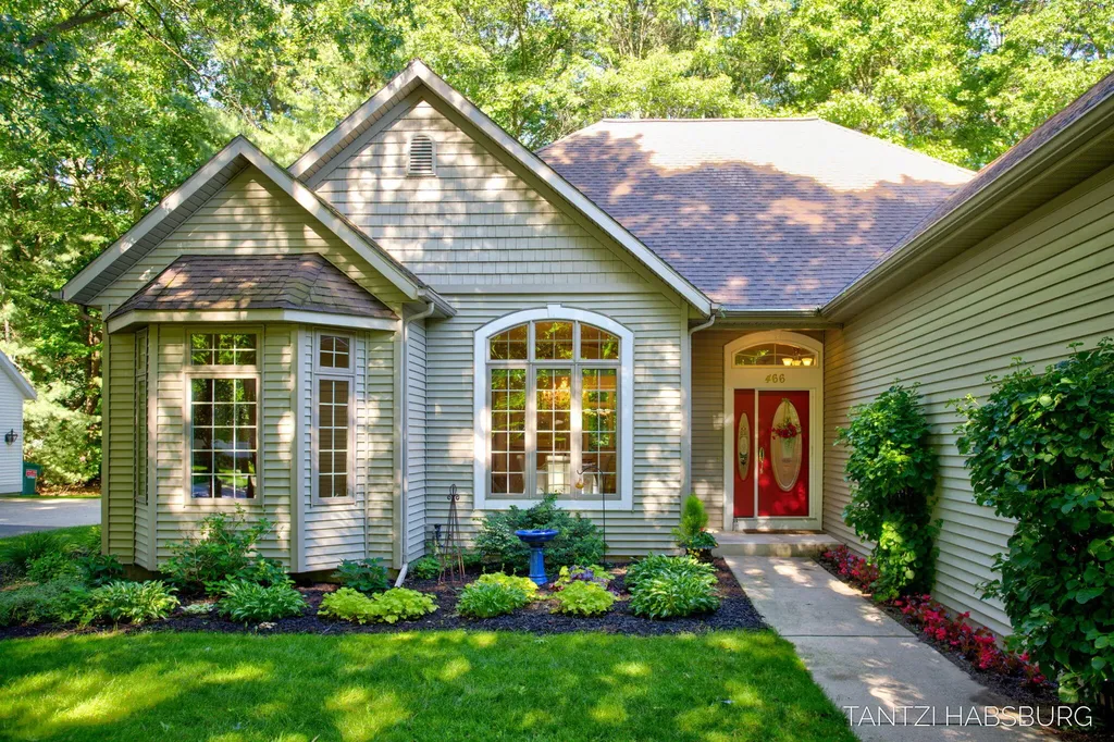466 Trail Head Drive Park Township MI 49424
