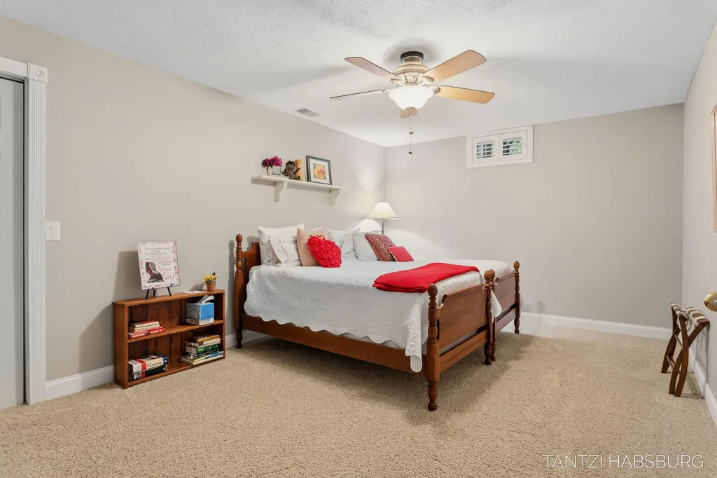 466 Trail Head Drive Park Township MI 49424