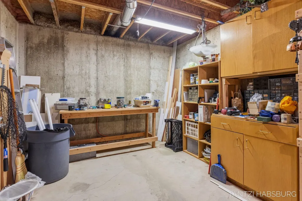 466 Trail Head Drive Park Township MI 49424