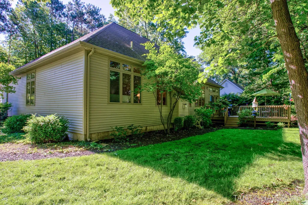 466 Trail Head Drive Park Township MI 49424