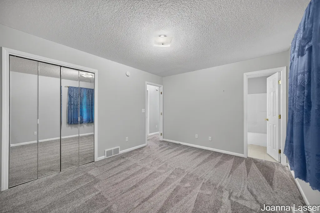 1518 E Mcmillan Road Dalton Township MI 49445