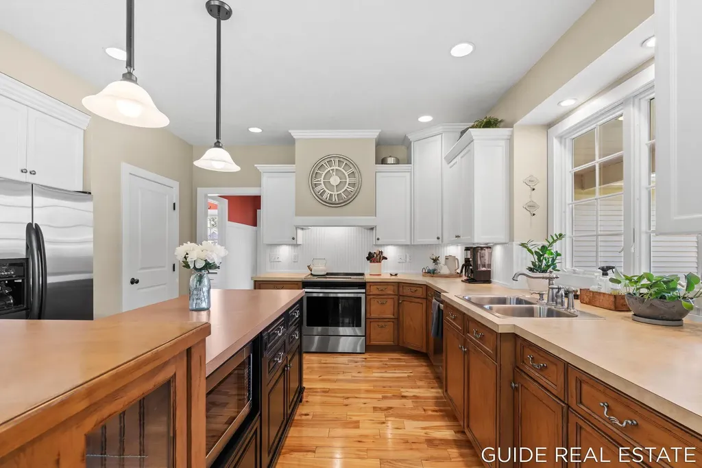 4873 Green Ridge Trail Heath Township MI 49419