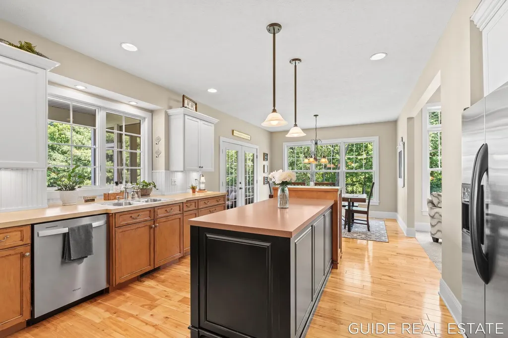 4873 Green Ridge Trail Heath Township MI 49419