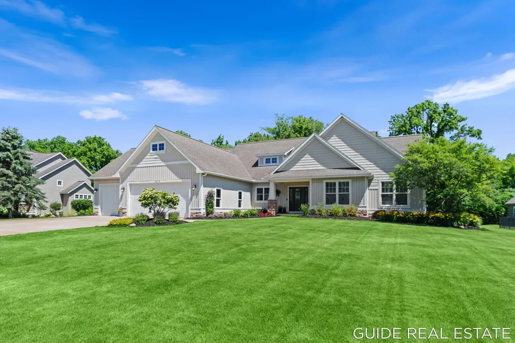 4873 Green Ridge Trail Heath Township MI 49419
