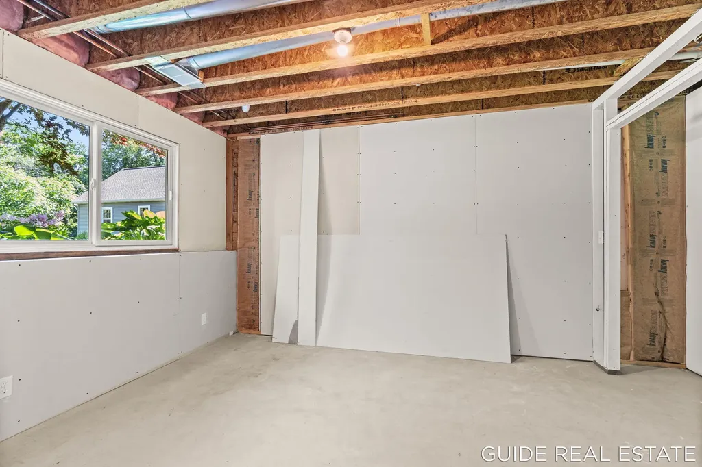 4873 Green Ridge Trail Heath Township MI 49419