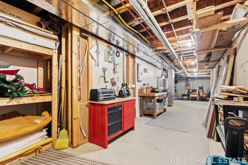 4873 Green Ridge Trail Heath Township MI 49419