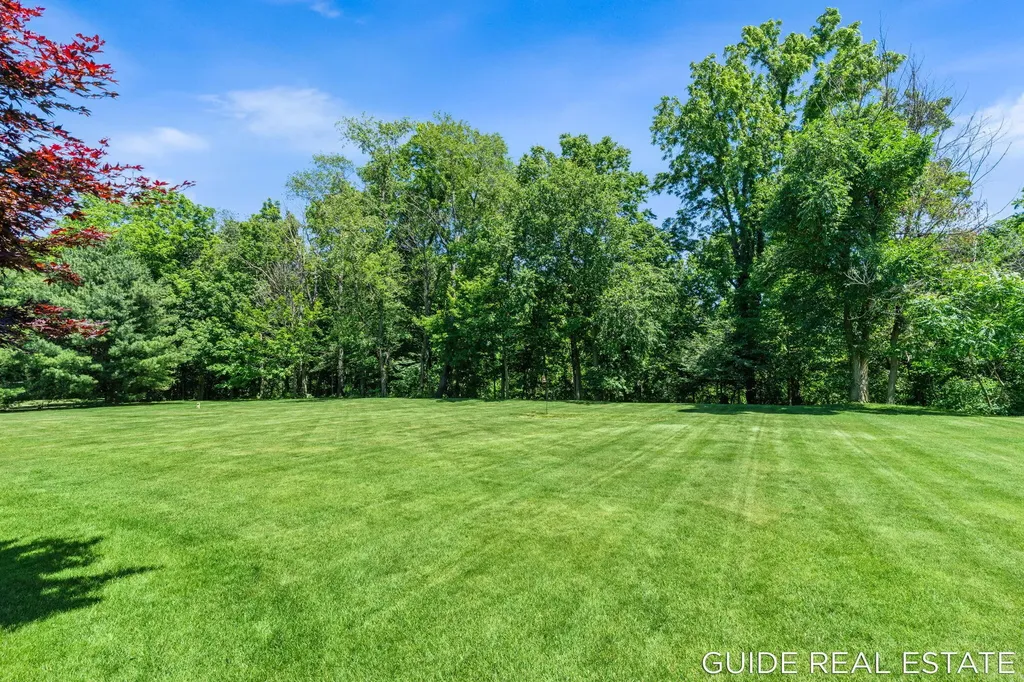 4873 Green Ridge Trail Heath Township MI 49419