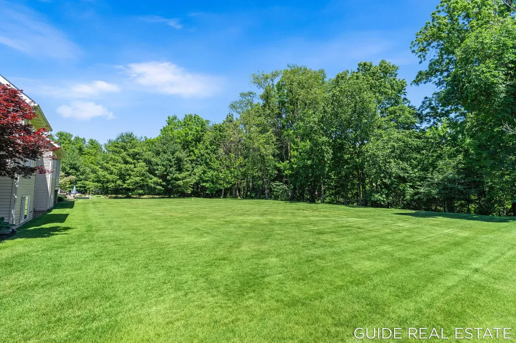 4873 Green Ridge Trail Heath Township MI 49419