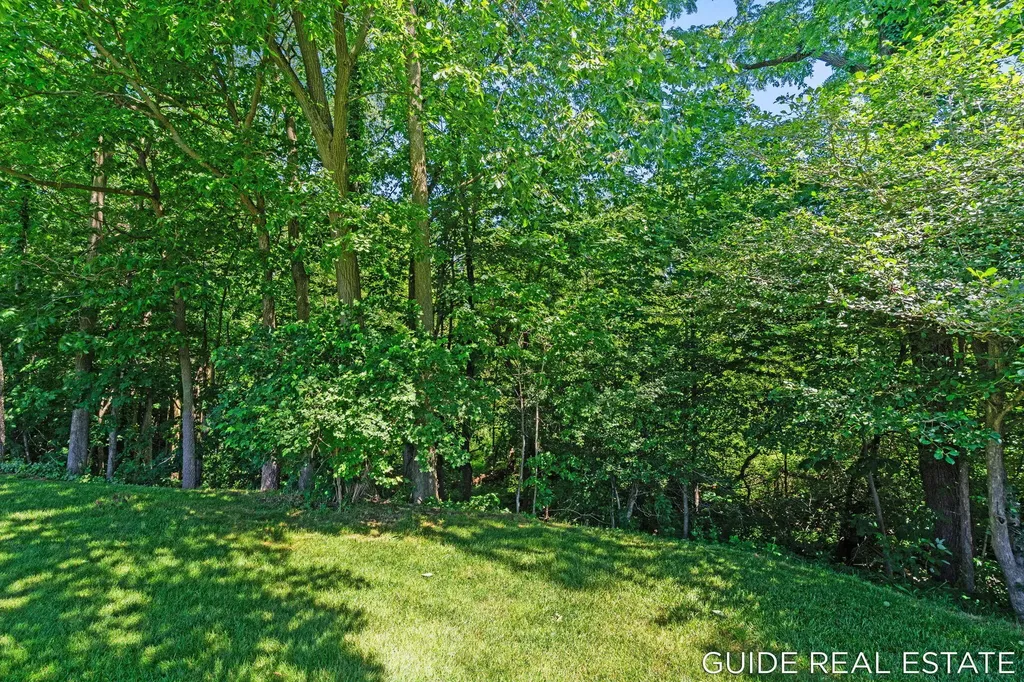 4873 Green Ridge Trail Heath Township MI 49419