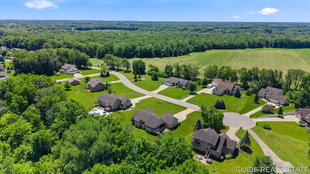 4873 Green Ridge Trail Heath Township MI 49419