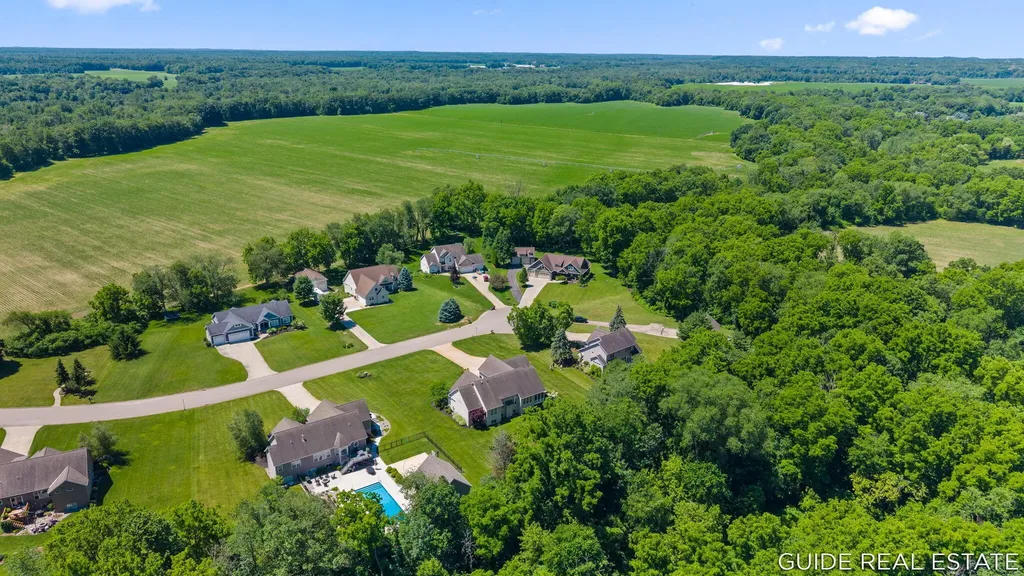 4873 Green Ridge Trail Heath Township MI 49419