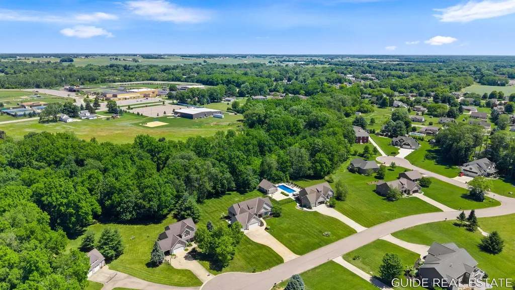 4873 Green Ridge Trail Heath Township MI 49419