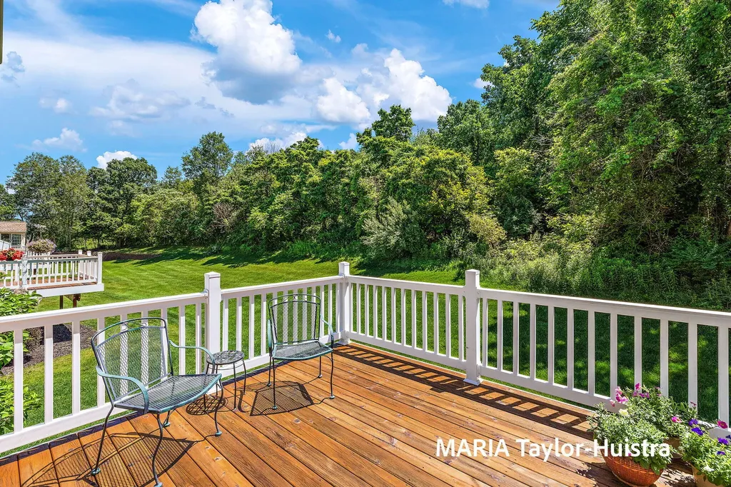 7400 Watermark Drive Allendale Charter Township MI 49401